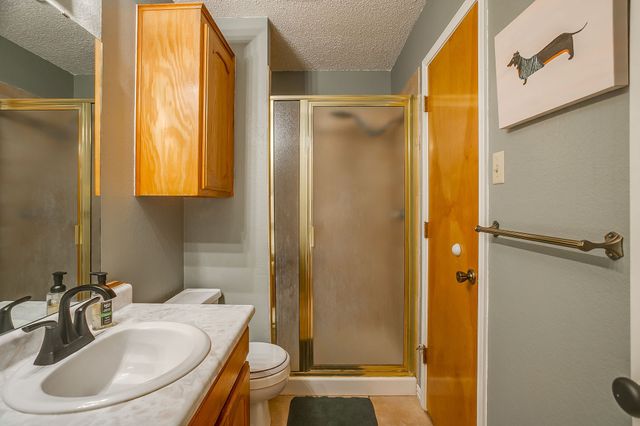 517 Post Oak Lane, Burleson, TX 76028