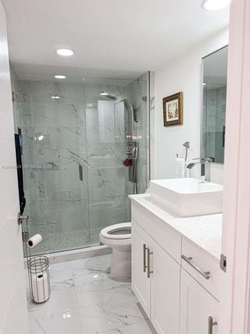 1721 Whitehall Drive 101, Davie, FL 33324