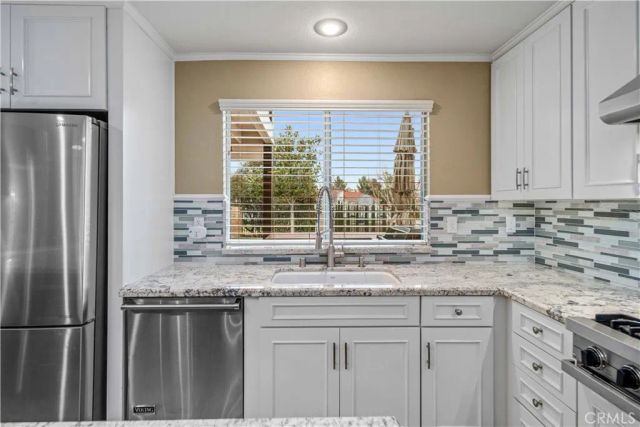 41164 Carmel, Palmdale, CA 93551