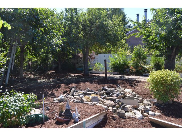 641 Se 148TH Ave, Portland, OR 97233