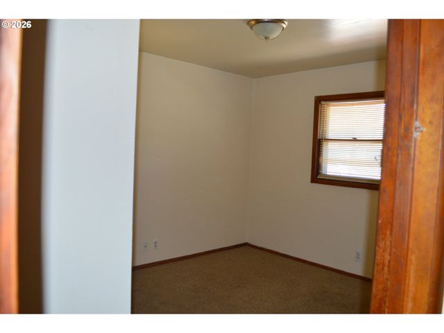 641 Se 148TH Ave, Portland, OR 97233