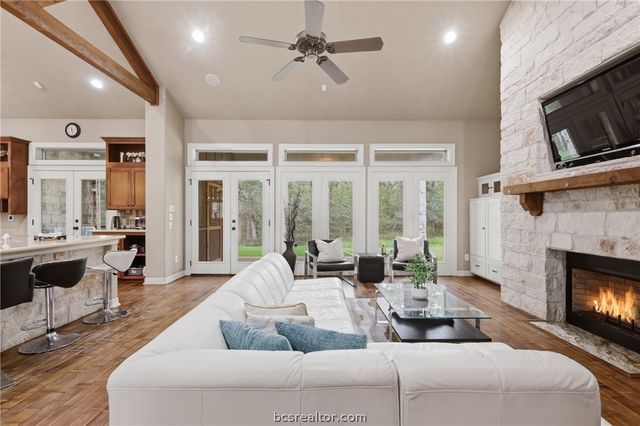 17599 Indian Lakes Drive, College Station, TX 77845