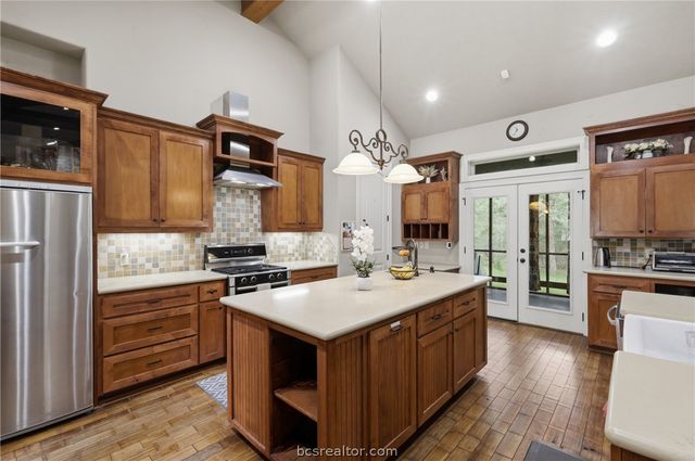 17599 Indian Lakes Drive, College Station, TX 77845