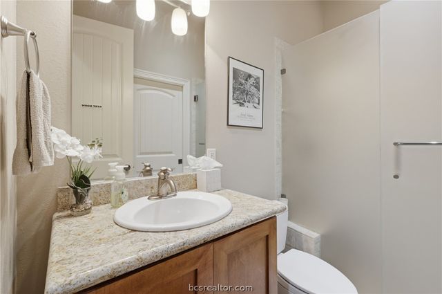 17599 Indian Lakes Drive, College Station, TX 77845