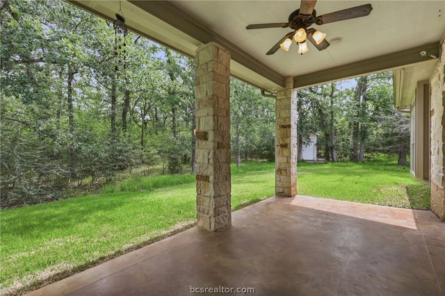 17599 Indian Lakes Drive, College Station, TX 77845