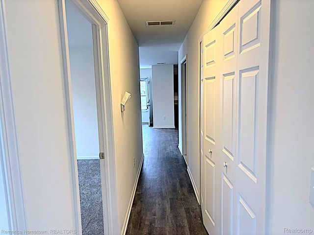 2203 Emerson Street, Westland, MI 48186