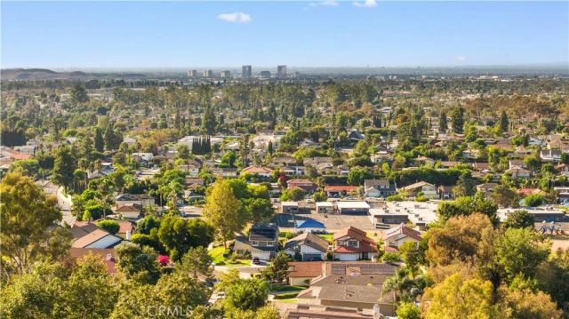 25835 Appian Way, Mission Viejo, CA 92691