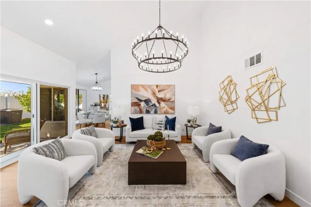 25835 Appian Way, Mission Viejo, CA 92691