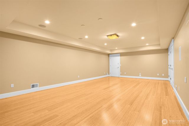 1610 10th Street W, Kirkland, WA 98033