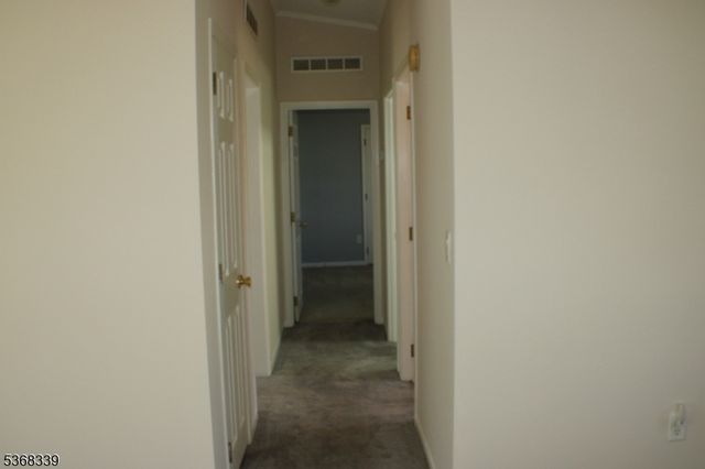 4 Rainbow Terrace, White Twp., NJ 07823