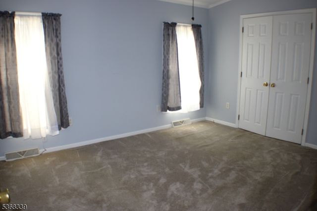 4 Rainbow Terrace, White Twp., NJ 07823