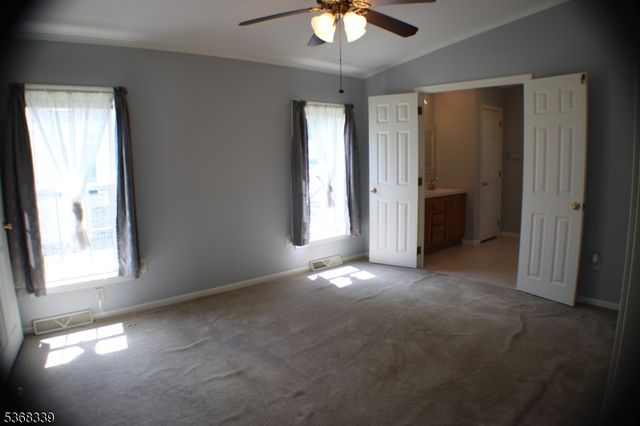 4 Rainbow Terrace, White Twp., NJ 07823