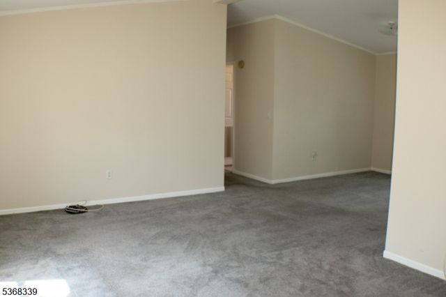 4 Rainbow Terrace, White Twp., NJ 07823
