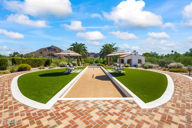 6742 N 48TH Street, Paradise Valley, AZ 85253