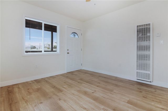 1941 Olive Avenue, Long Beach, CA 90806