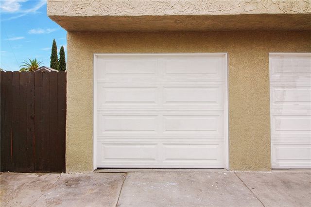 1941 Olive Avenue, Long Beach, CA 90806