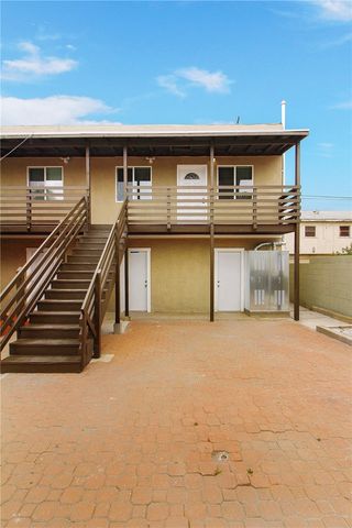 1941 Olive Avenue, Long Beach, CA 90806