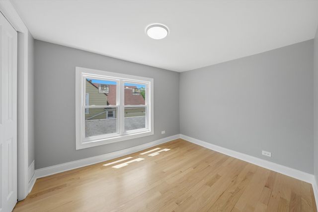 6833 S Aberdeen Street, Chicago, IL 60621