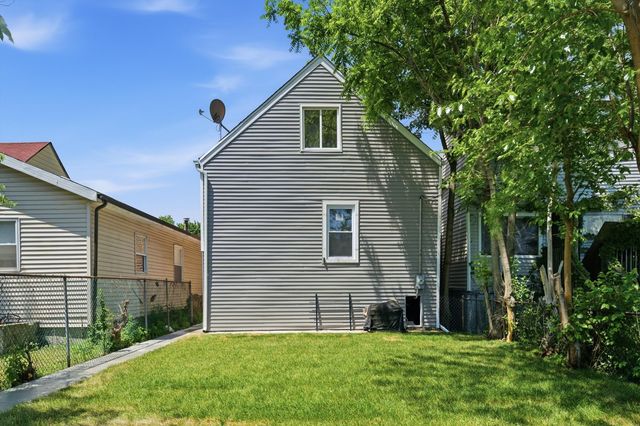 6833 S Aberdeen Street, Chicago, IL 60621