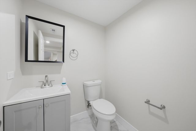 6833 S Aberdeen Street, Chicago, IL 60621