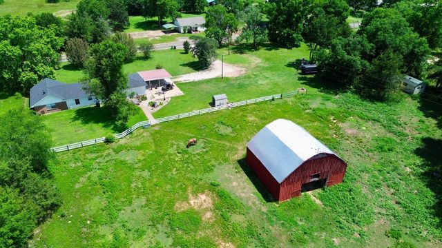 2476 Fm 132, Crockett, TX 75835