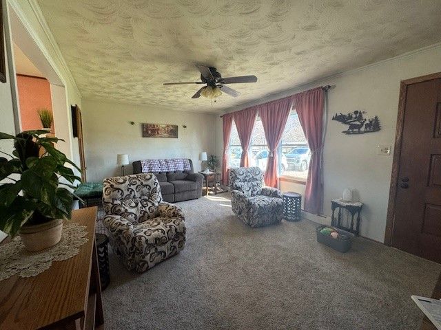 301 MAPLE Street, Conneaut Lake, PA 16316