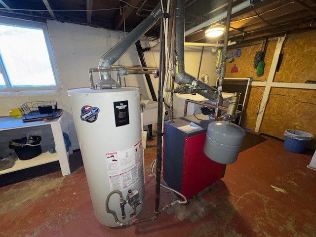 301 MAPLE Street, Conneaut Lake, PA 16316