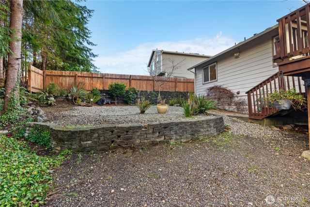 405 Andrews Avenue, Cosmopolis, WA 98537