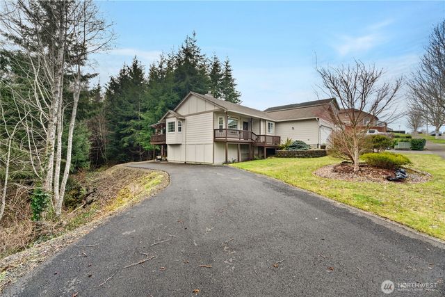 405 Andrews Avenue, Cosmopolis, WA 98537