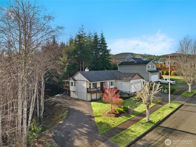 405 Andrews Avenue, Cosmopolis, WA 98537