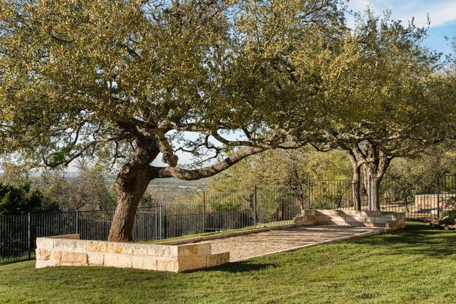 7724 Lynchburg DR, Austin, TX 78738