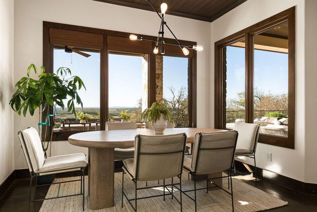 7724 Lynchburg DR, Austin, TX 78738