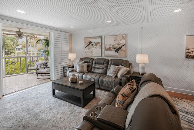 3901 SE Saint Lucie Boulevard B-13, Stuart, FL 34997