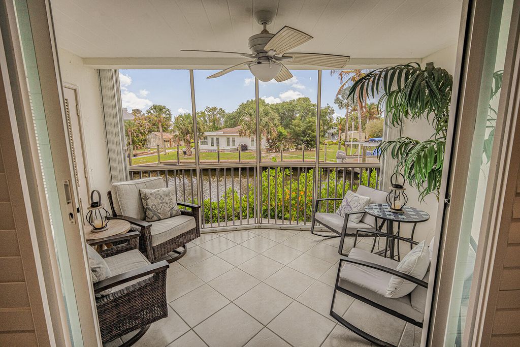 3901 SE Saint Lucie Boulevard B-13, Stuart, FL 34997