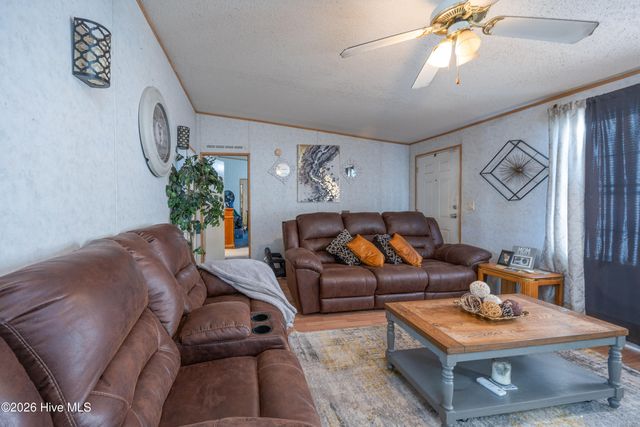 125 Cranberry Lane, Clinton, NC 28328