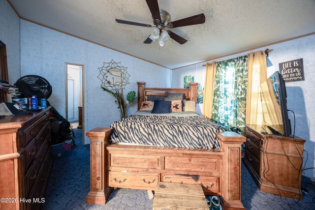 125 Cranberry Lane, Clinton, NC 28328