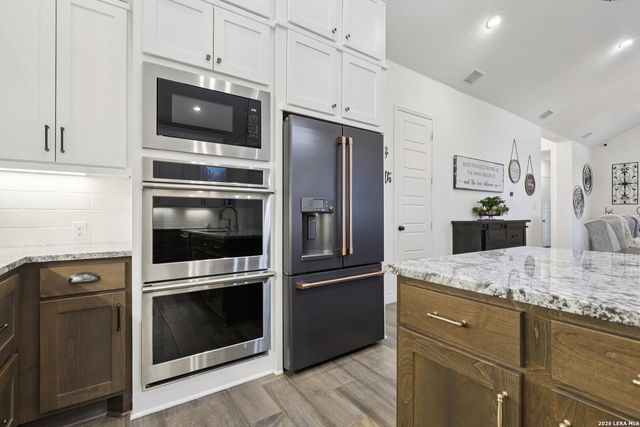 3831 Escalera Pass, Bulverde, TX 78163