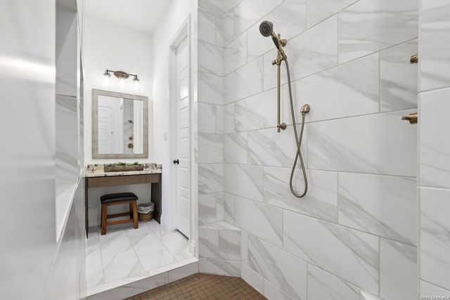 3831 Escalera Pass, Bulverde, TX 78163