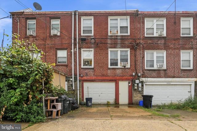 3337 OAKMONT ST, Philadelphia, PA 19136