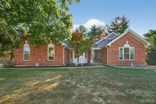 1600 Congress Way, St Charles, MO 63303