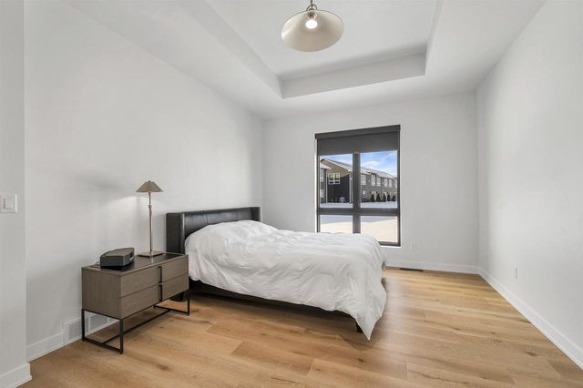 396 ALDON CIRCLE, Green Bay, WI 54304