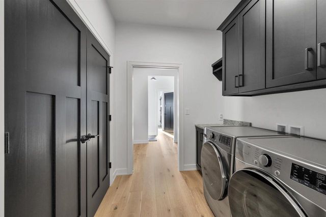 396 ALDON CIRCLE, Green Bay, WI 54304