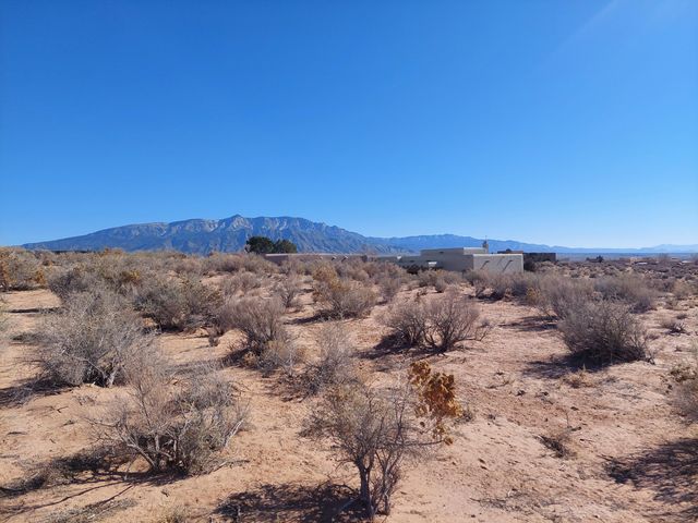 6049 Matamoros Road NE, Rio Rancho, NM 87144