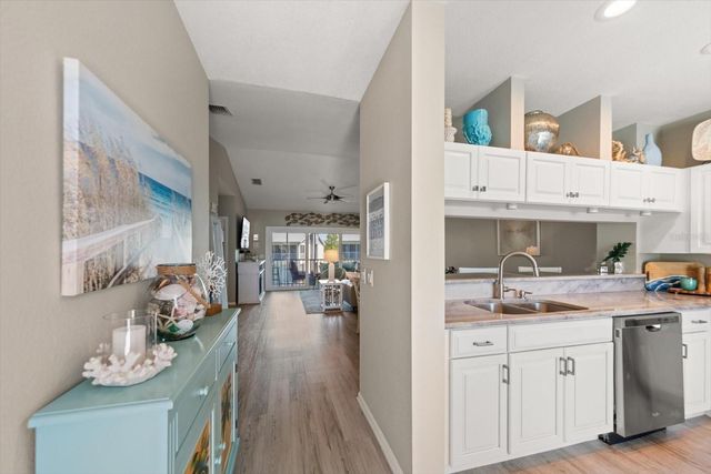 11510 SHIPWATCH DRIVE 1373, Largo, FL 33774