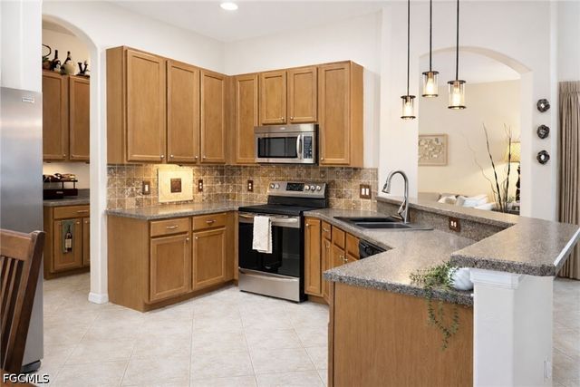 12890 Timber Ridge DR, Fort Myers, FL 33913
