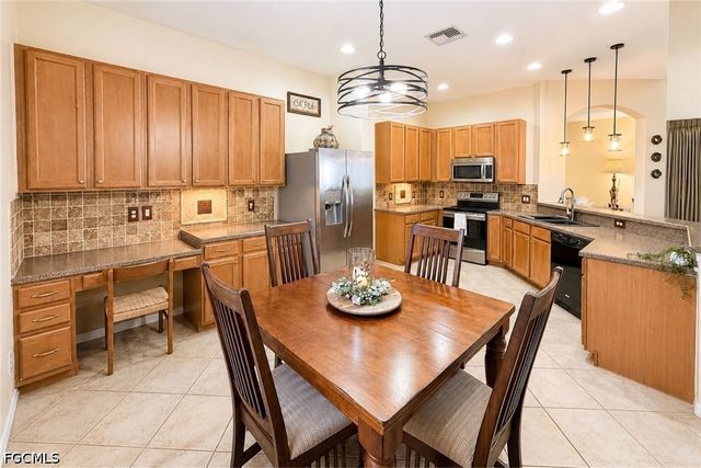 12890 Timber Ridge DR, Fort Myers, FL 33913