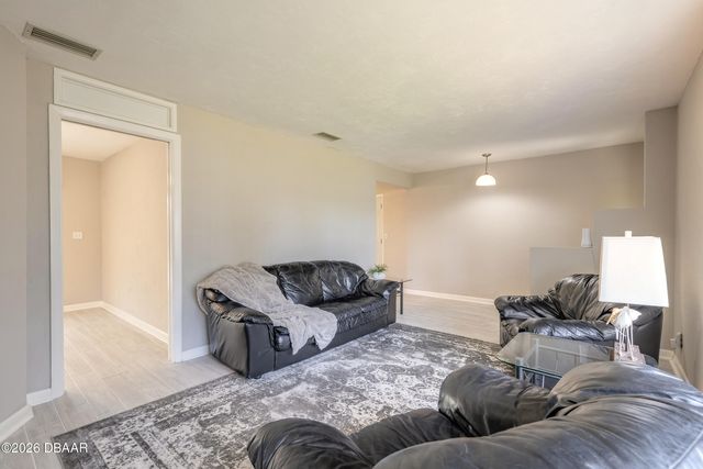 1236 Golfview Drive, Daytona Beach, FL 32114