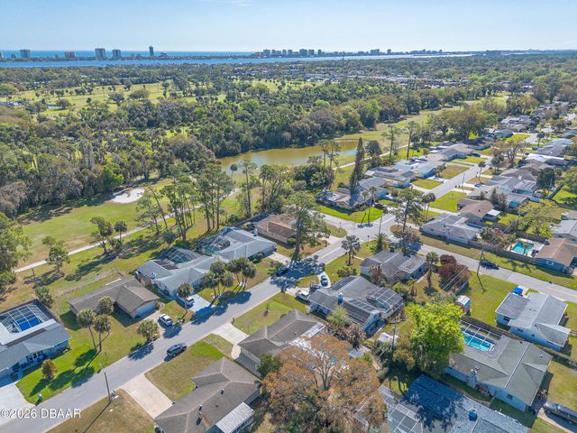 1236 Golfview Drive, Daytona Beach, FL 32114
