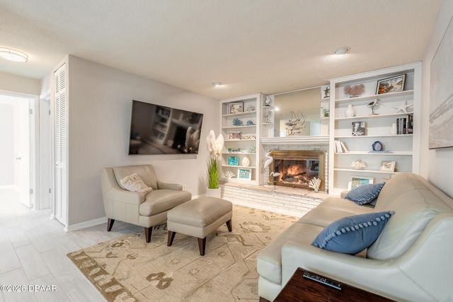 1236 Golfview Drive, Daytona Beach, FL 32114