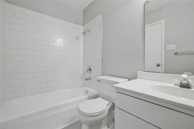 2244 Triway Lane 109, Houston, TX 77043